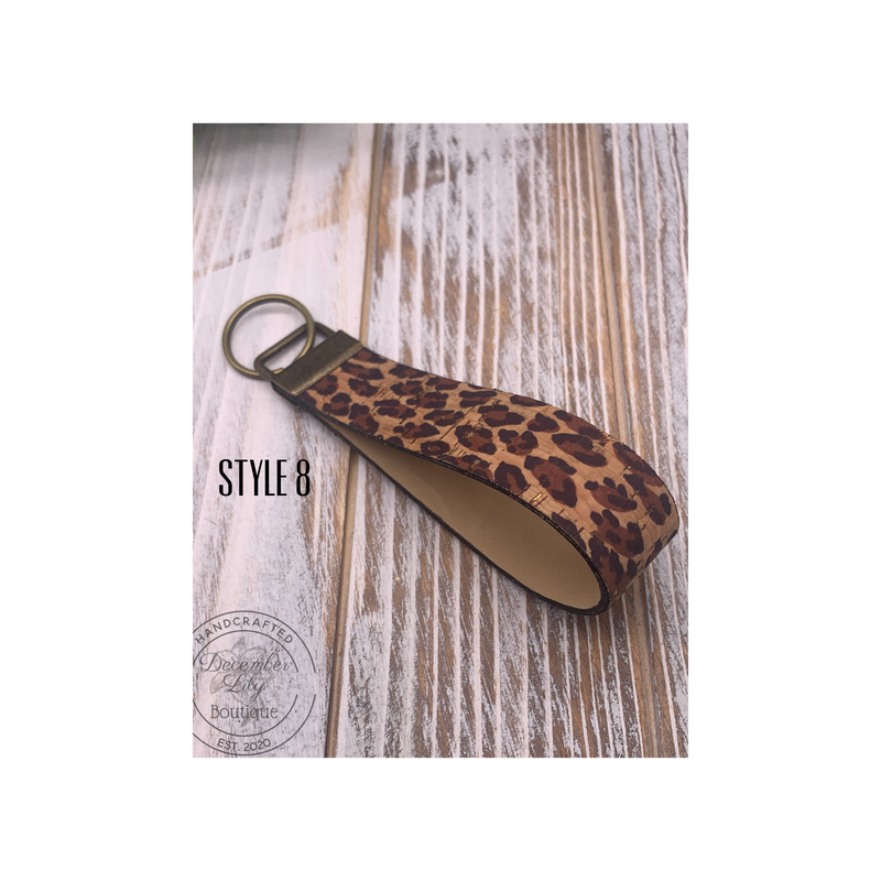 Women’s Leather Loop Keychain